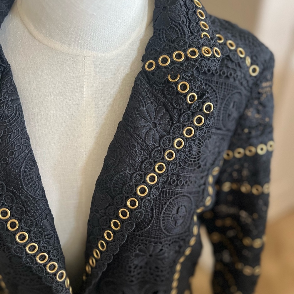 *NEW* Embroidered Black Blazer - Picture 3 of 8